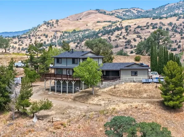 19504 Dovetail Ct, Tehachapi, CA 93561