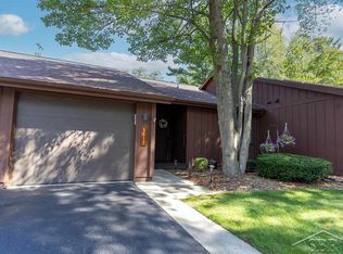 5117 Grandview Ct, Midland, MI 48640