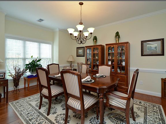 3rd image of 2252 Cambridge Oaks Dr