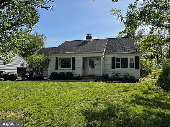 2nd image of 41 Ewingville Rd