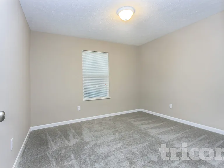 10406 Deercrest Ln — Photo 8