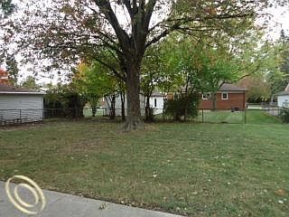 2nd image of 9135 Gillman St