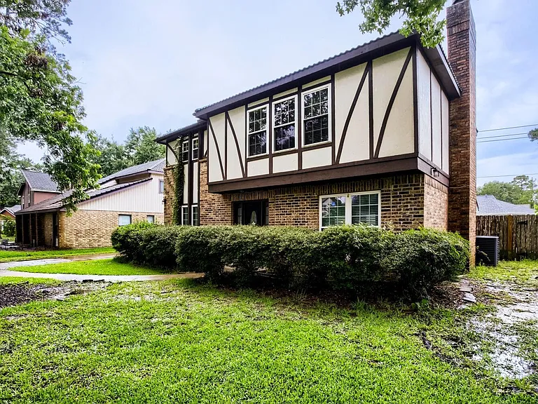 3734 Blue Lake Dr — Photo 5