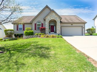 2119 Magnolia Dr, Leavenworth, KS 66048
