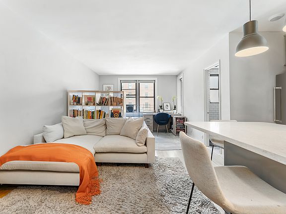 5th image of 50-54 E 8th St #5V