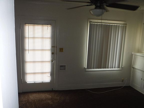 3rd image of 4826 Mansfield St #4826