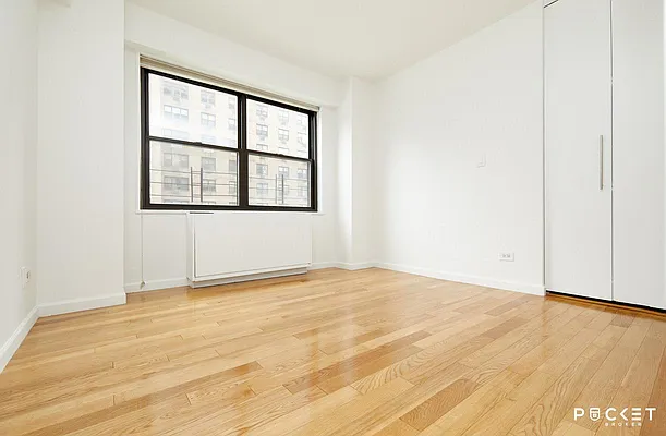 Rented by PocketBroker Inc | media 28