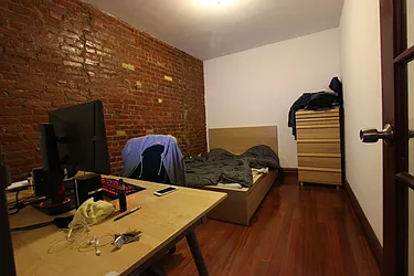 Rented by Dynamik Realty