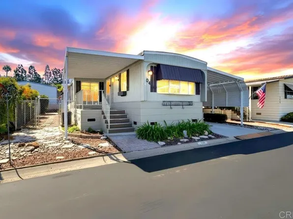 2130 Sunset Dr Space 104, Vista, CA 92081