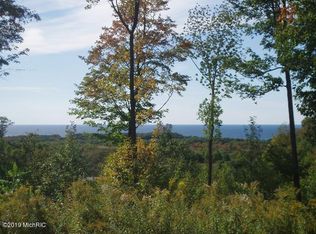 4040 Arcadia Dr, Arcadia, MI 49613