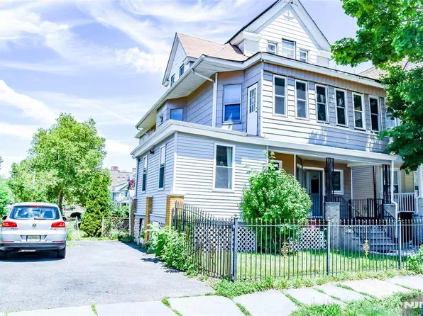 (undisclosed Address), East Orange, NJ 07017