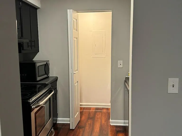 322 Summit Ridge Cir — Photo 6