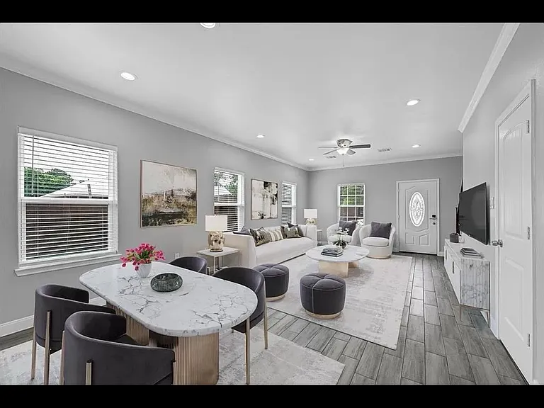 6421 Osprey Dr #D — Photo 2
