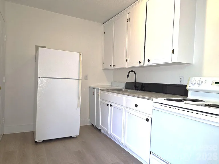 2835 Willow St #1 — Photo 3