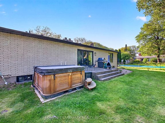 5th image of 7123 McMillan Dr