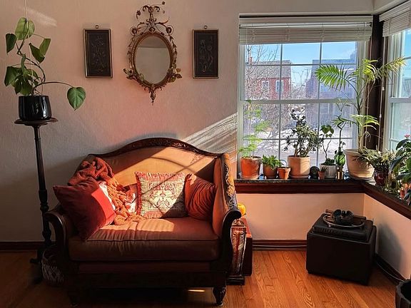 5th image of 4629-4631 Jamieson Ave #4629A