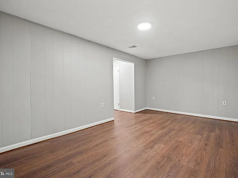 5863 Jacksons Oak Ct — Photo 29