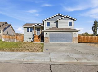 6660 Blue Springs Rd, Casper, WY 82604
