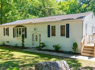 239 Hill St, Leominster, MA 01453
