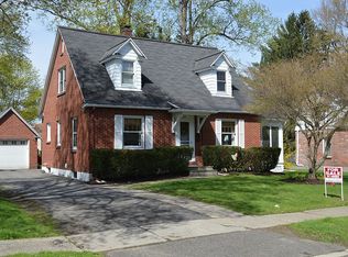 212 Edgewood Rd, Vestal, NY 13850