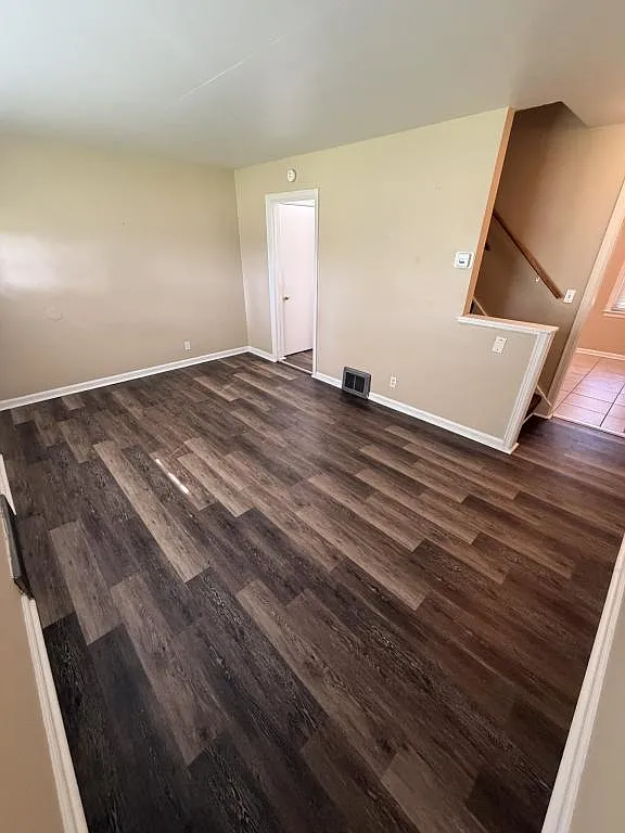 730 West Street — Photo 3