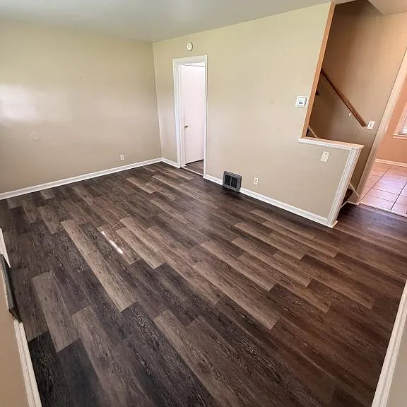 730 West St — Photo 3