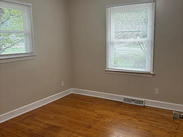 4137 Willmeade Dr — Photo 15