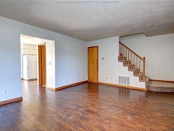 4th image of 144 Cadle Dr