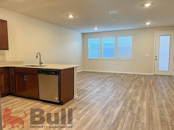 5th image of 10363 Folly Beach Rd
