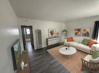 1437 Chestnut Ave, Long Beach, CA 90813