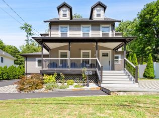 6 Narragansett Ave, Ossining, NY 10562