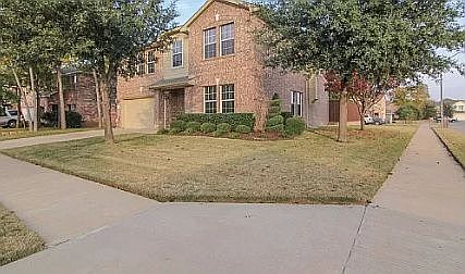 2nd image of 600 Brenda Ln