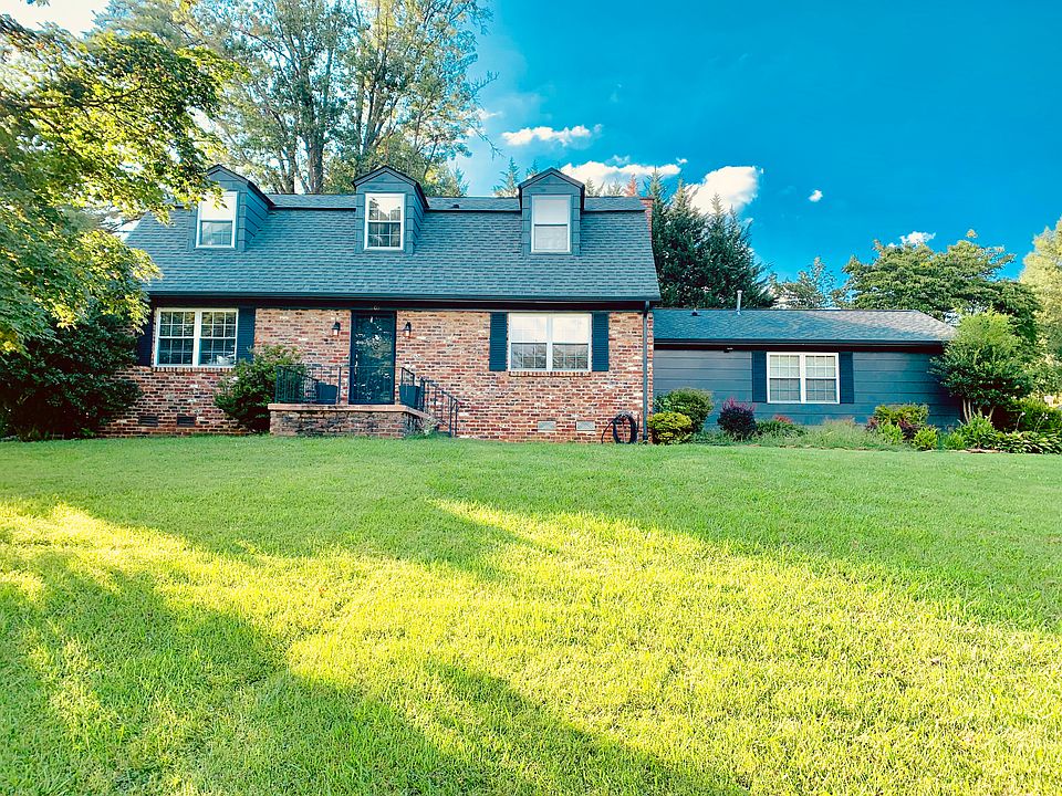 1st image of 2203 Belmont Dr