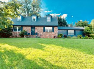 2203 Belmont Dr, Maryville, TN 37804