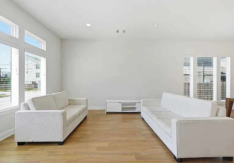 3205 Forest Park Blvd #1 — Photo 8