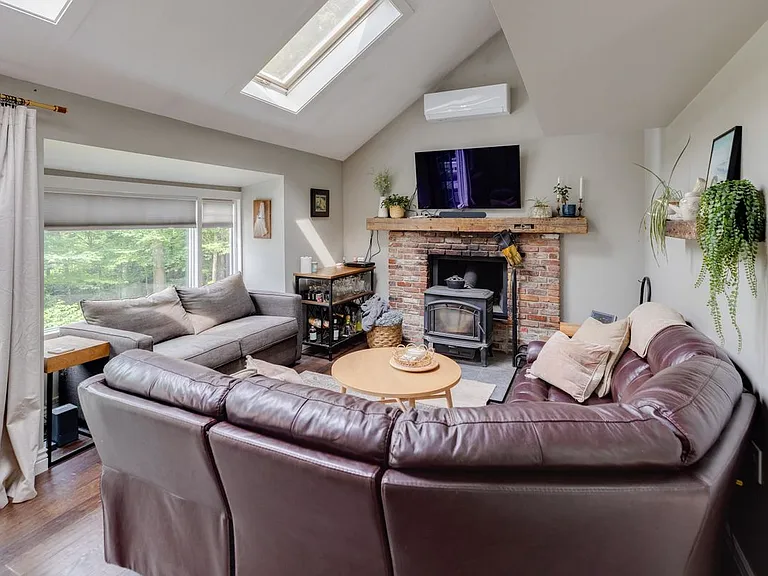 93 Lady Slipper Rd — Photo 5