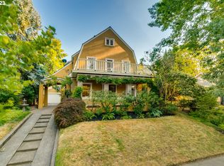 3550 NE Multnomah St, Portland, OR 97232