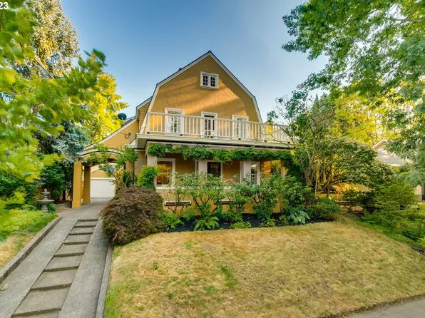 3550 NE Multnomah St, Portland, OR 97232