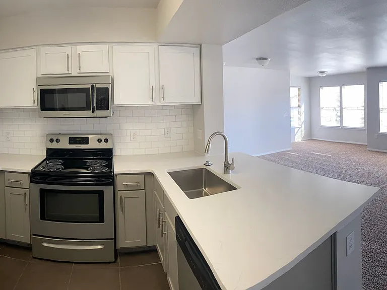 Villas at Canyon Ranch — Photo 34