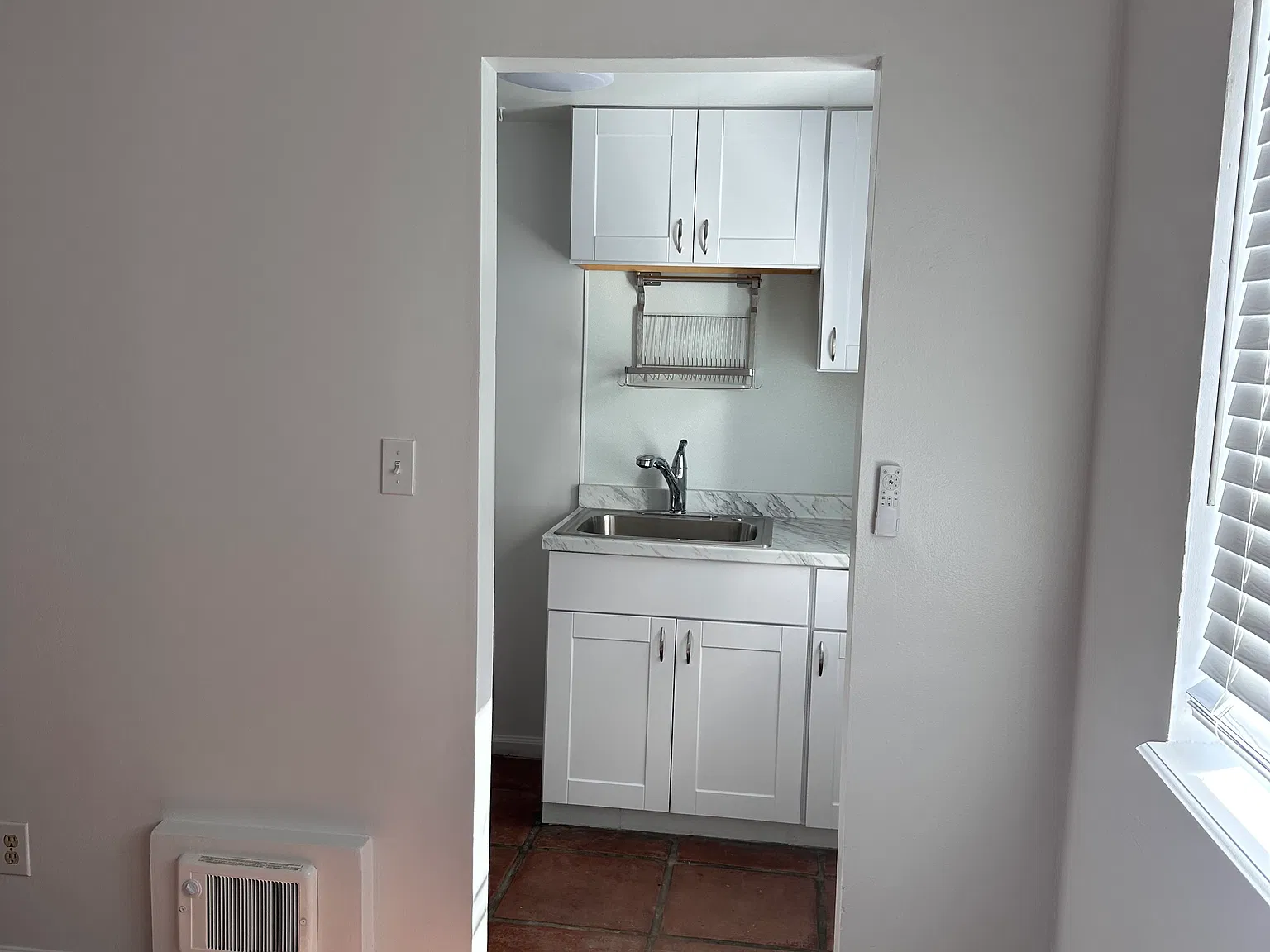 Studio, 350 sqft, $2,250 — Photo 2
