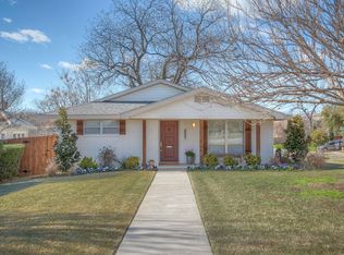2100 Carleton Ave, Fort Worth, TX 76107