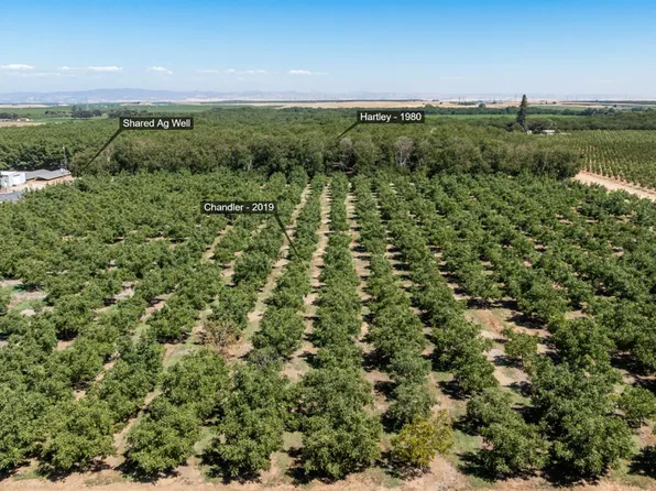 5210 N Fine Rd, Linden, CA 95236