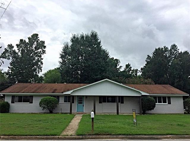 1st image of 1131 Lynnwood Dr