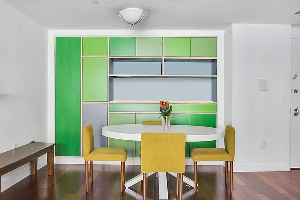 Sold by Compass | media 2