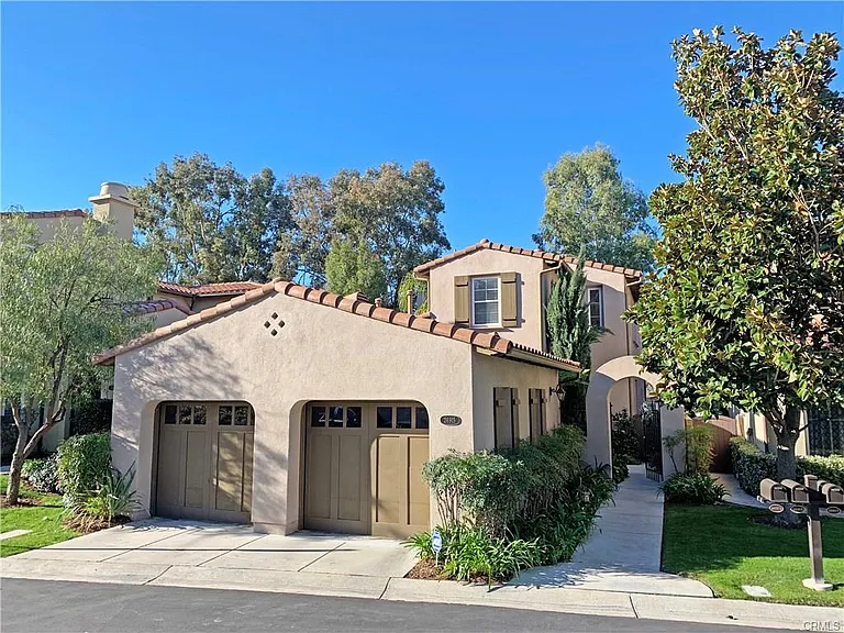 26915 Augusta Pl — Photo 4