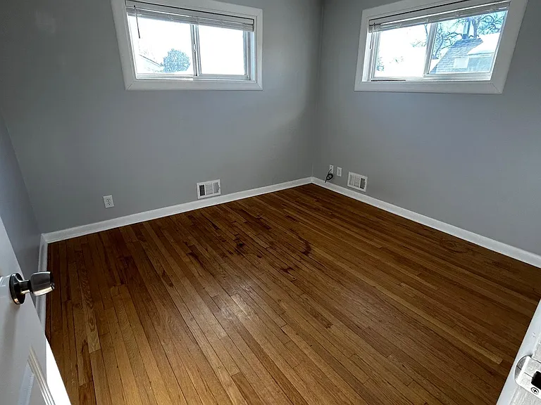 7151 Warren Dr — Photo 20