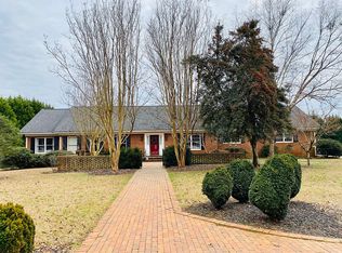 544 Leguin Mill Rd, Locust Grove, GA 30248