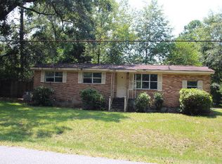 2977 Hall St, Marianna, FL 32448
