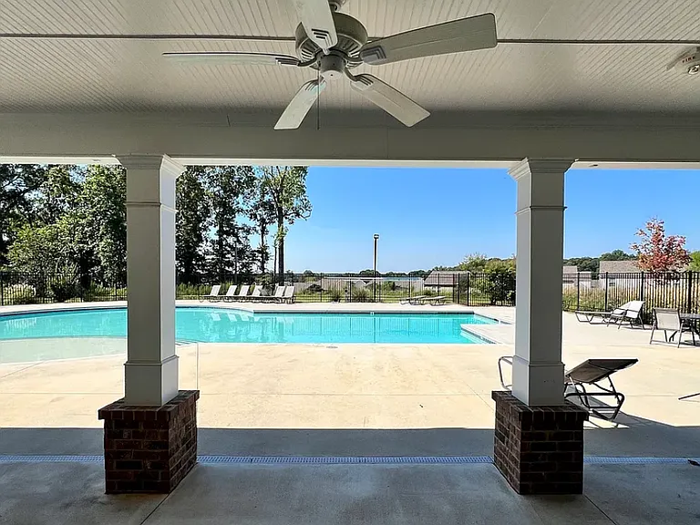 415 Knightsbridge Ln — Photo 15