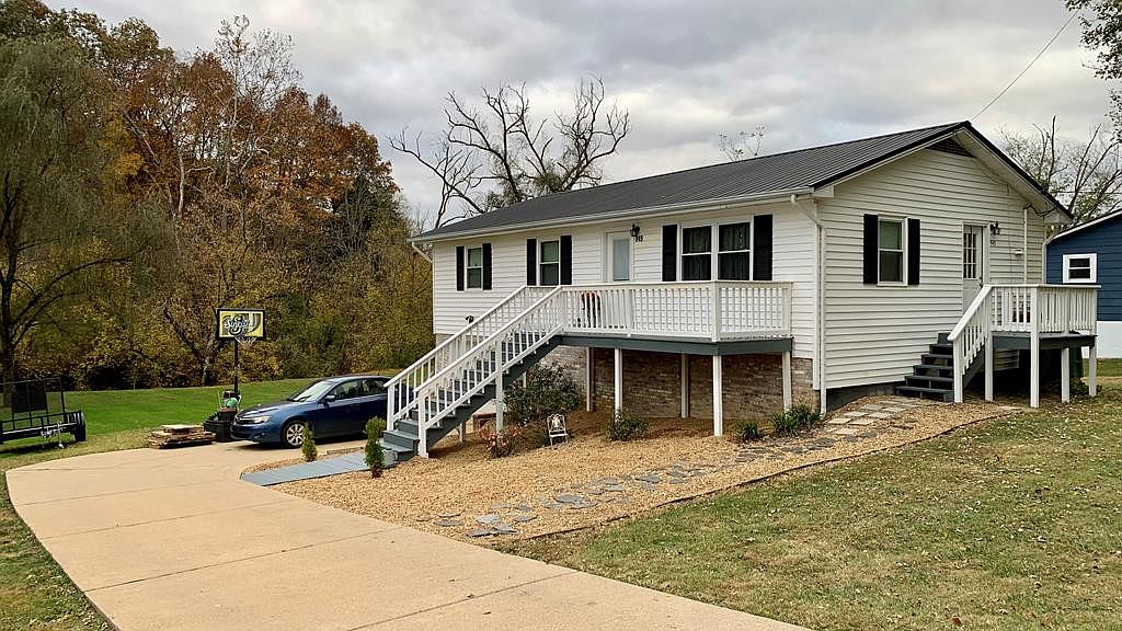 945 Roaring Fork Rd, Greeneville, TN 37745 Zillow